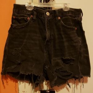 Distressed shorts
